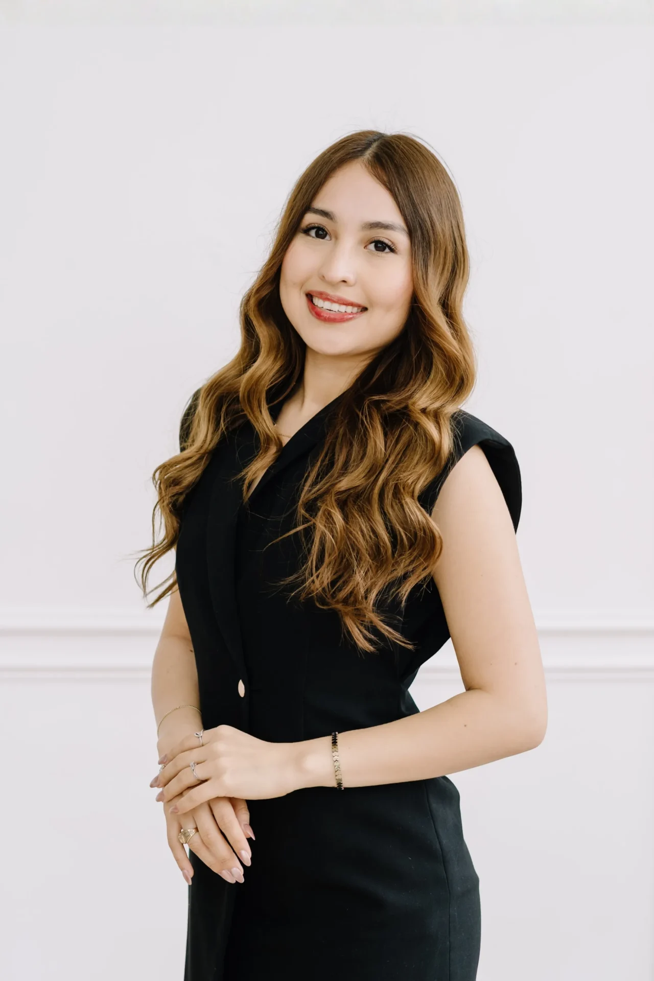 Lisbeth Calvillo - Spanish-speaking Houston Realtor at Core Properties TX